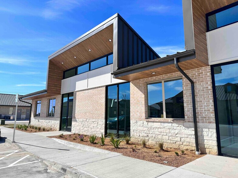 1400 N Coit Rd, McKinney, TX à louer - Photo du bâtiment - Image 3 de 3