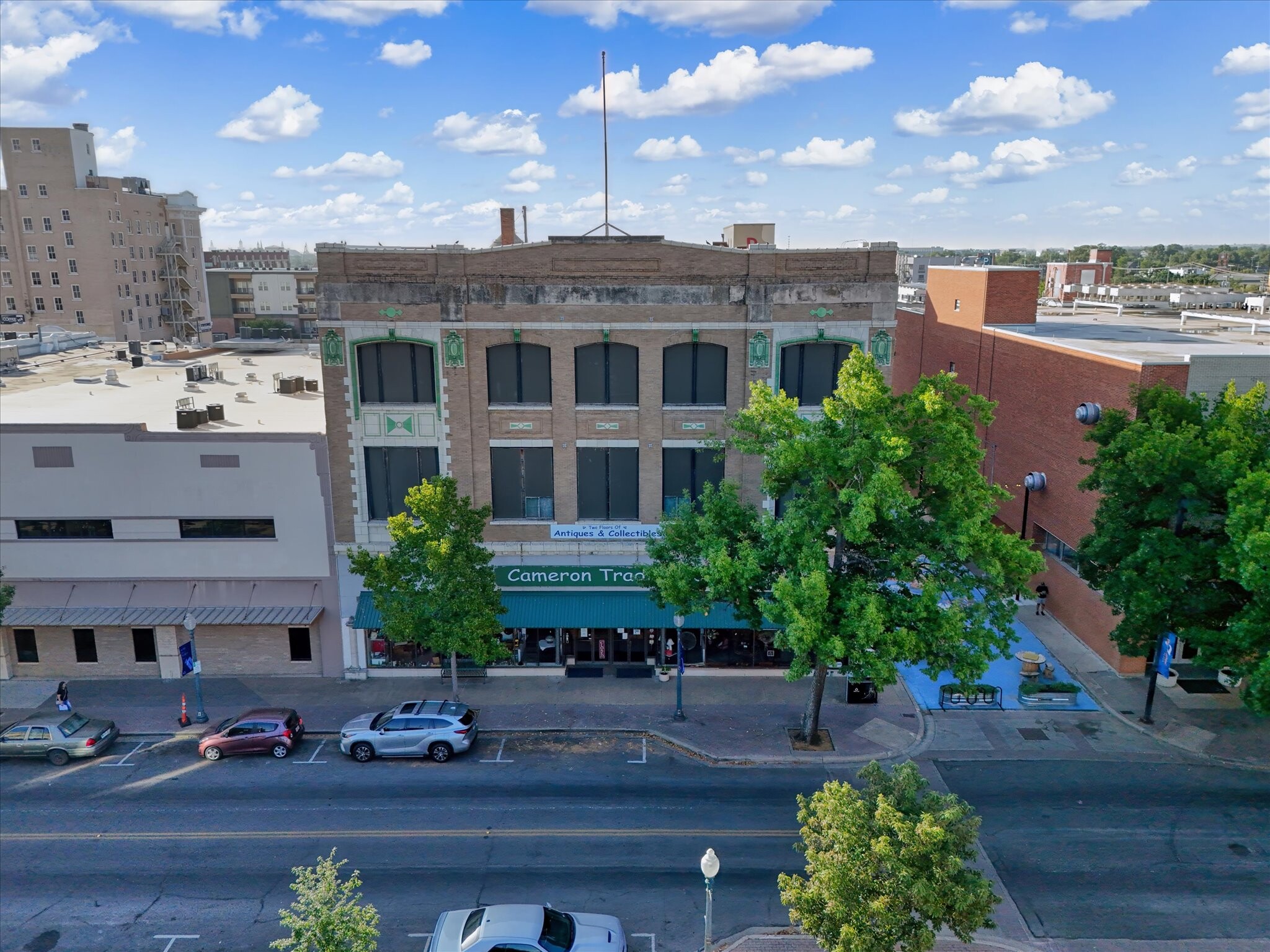 618 Austin Ave, Waco, TX for sale Primary Photo- Image 1 of 6