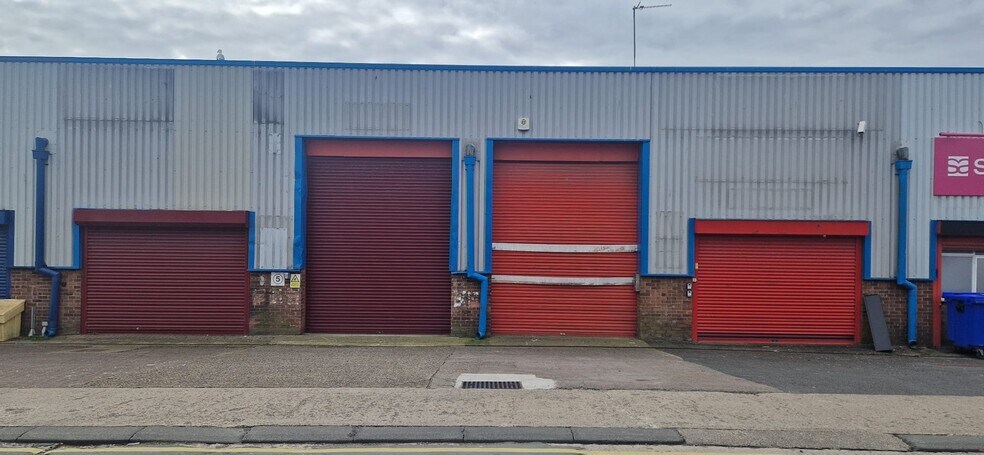 Inkerman St, Sunderland à louer - Photo du bâtiment - Image 2 de 2