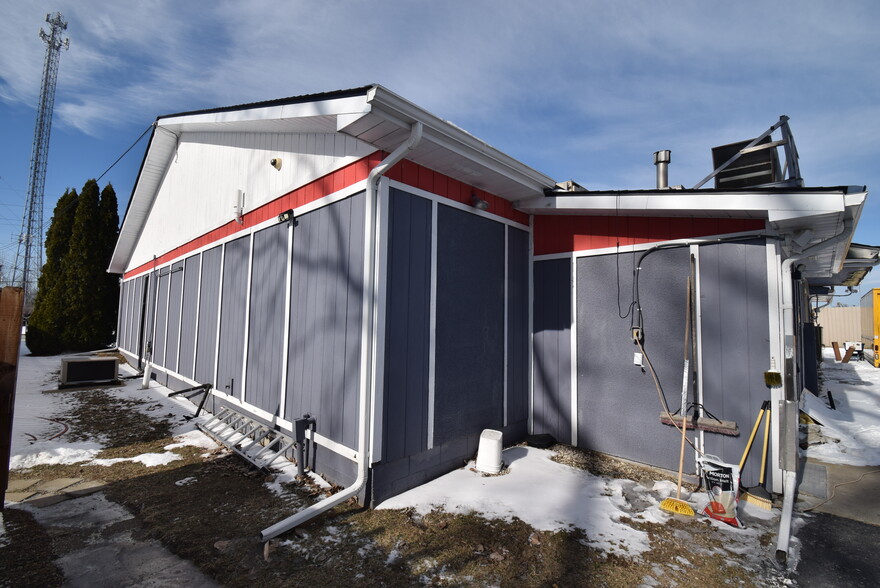 6105 King Rd, Marine City, MI for sale - Building Photo - Image 3 of 19