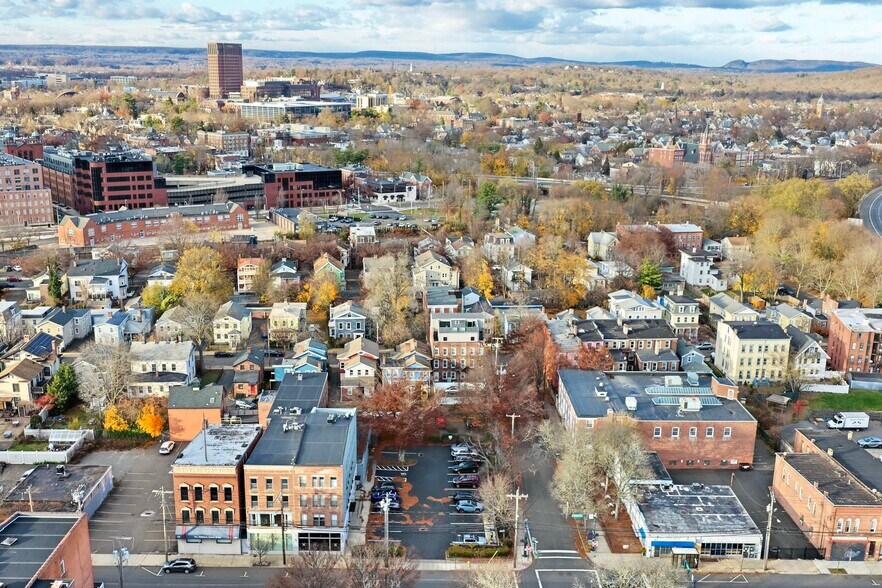 813-825 Chapel St, New Haven, CT for lease - Aerial - Image 3 of 25