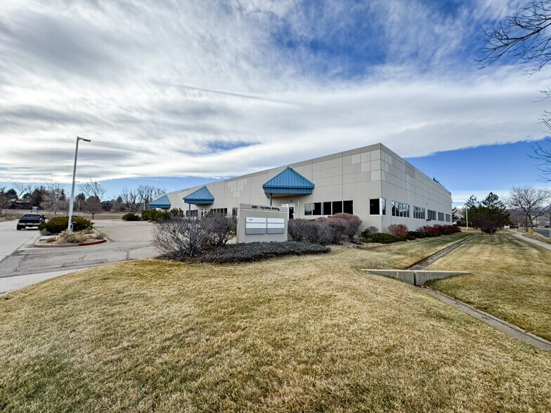 6880 Winchester Cir, Boulder, CO à louer - Photo du bâtiment - Image 1 de 10