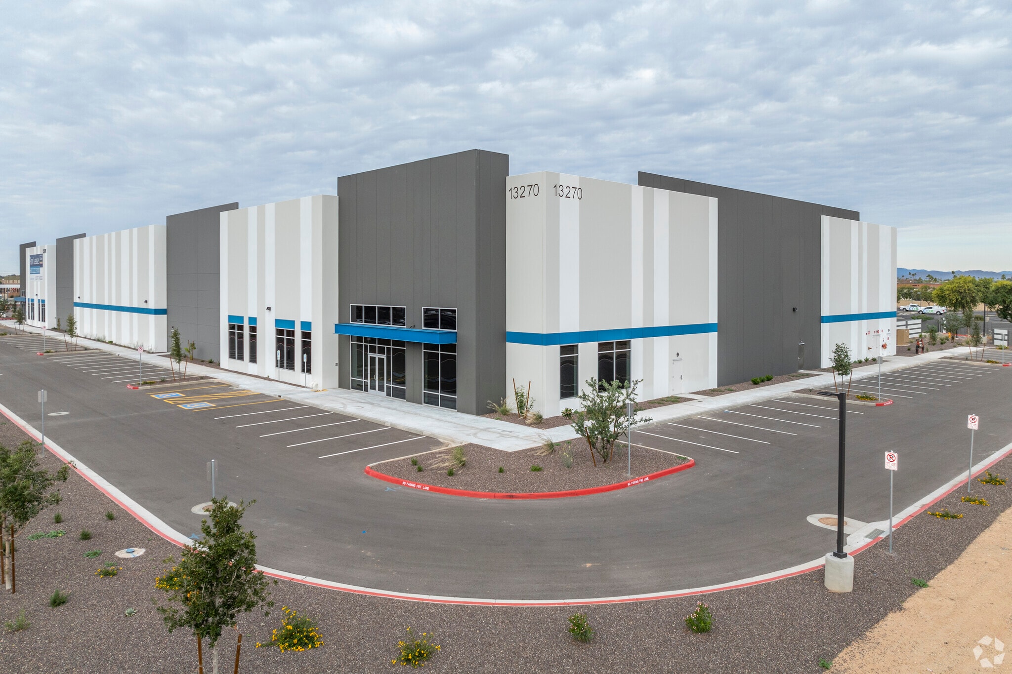 13270 W Bell Rd, Surprise, AZ for sale Primary Photo- Image 1 of 7