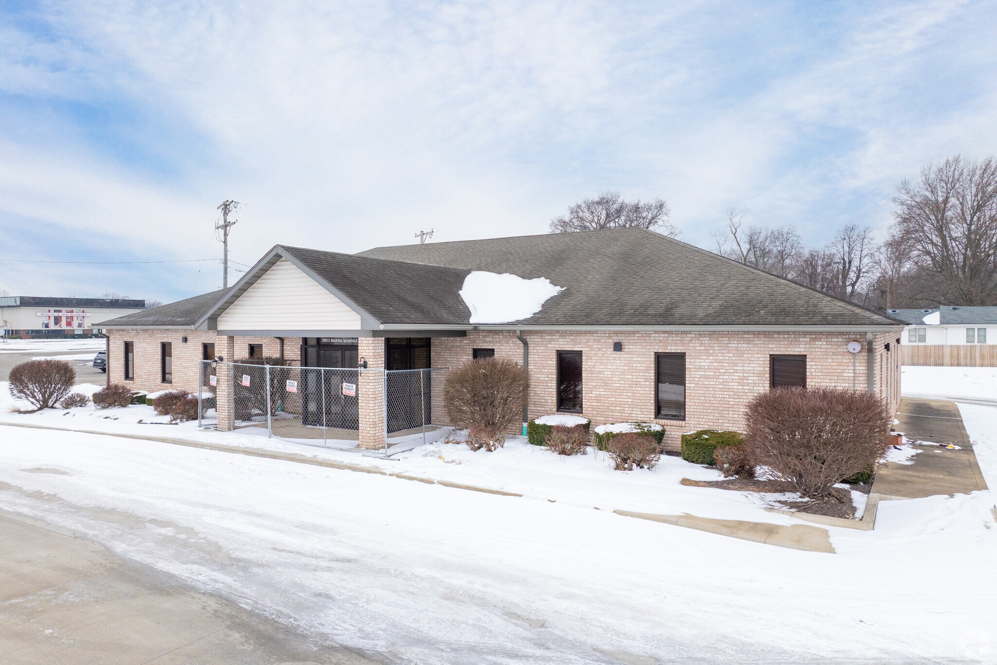 2965 S MacArthur Blvd, Springfield, IL for sale Primary Photo- Image 1 of 12