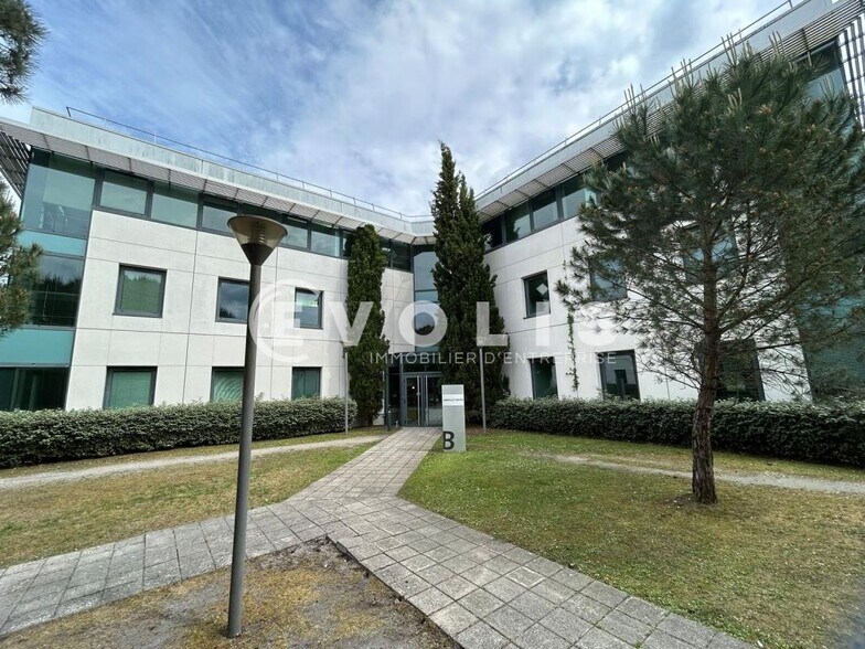 Bureau dans Mérignac à louer - Photo du bâtiment - Image 2 de 23