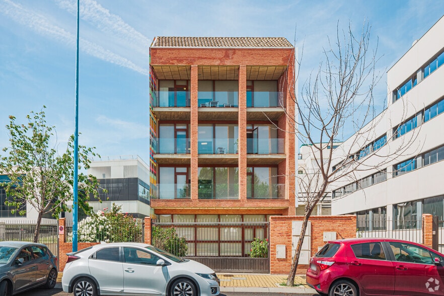 Office in Leganés, Madrid for sale - Building Photo - Image 3 of 20