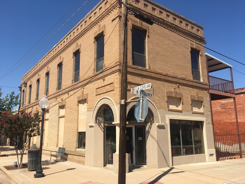 101 N Waggoner St, Electra, TX à vendre - Photo du bâtiment - Image 2 de 29