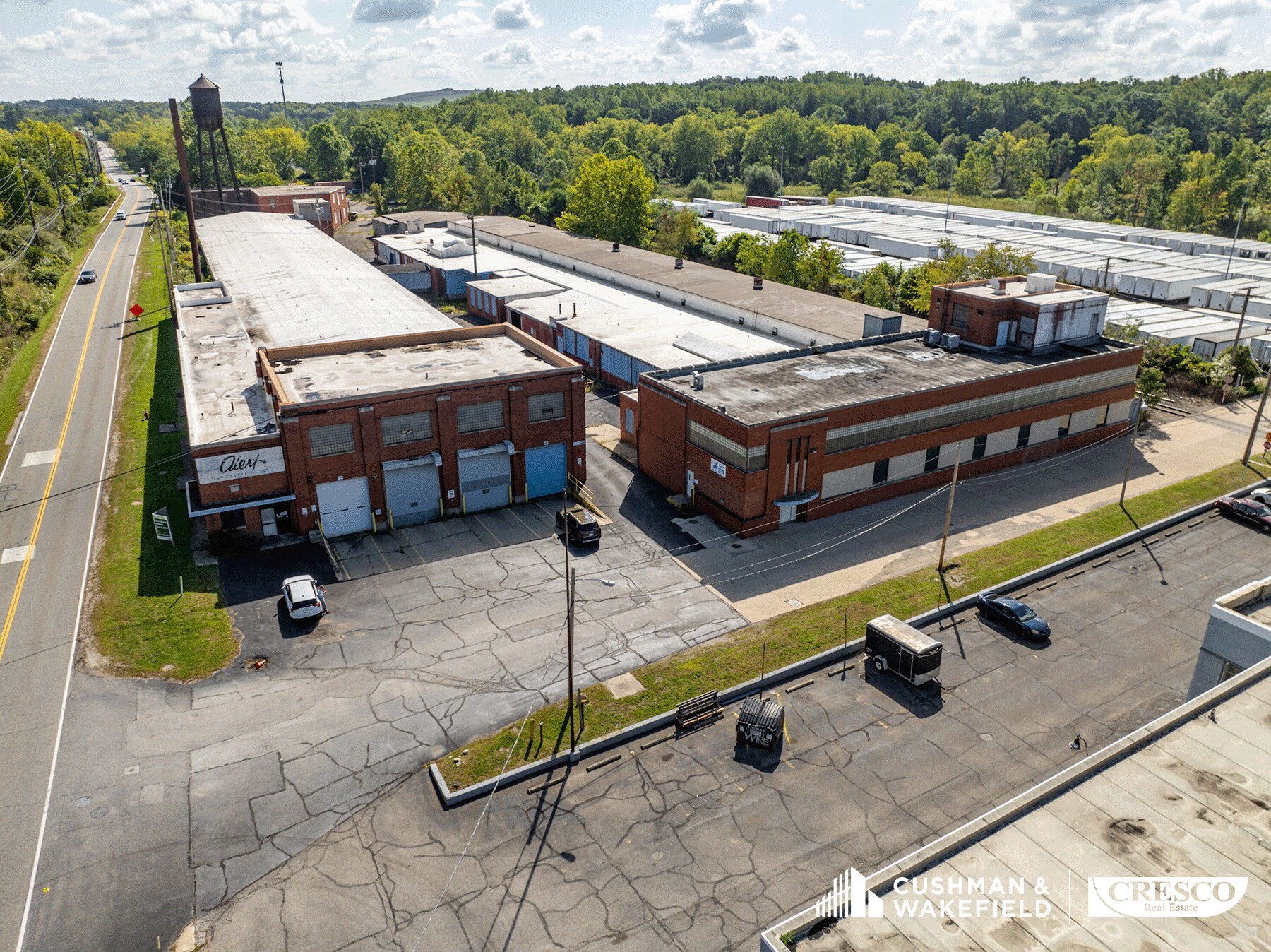 24350-24500 Solon Rd, Bedford Heights, OH à vendre Photo du bâtiment- Image 1 de 8