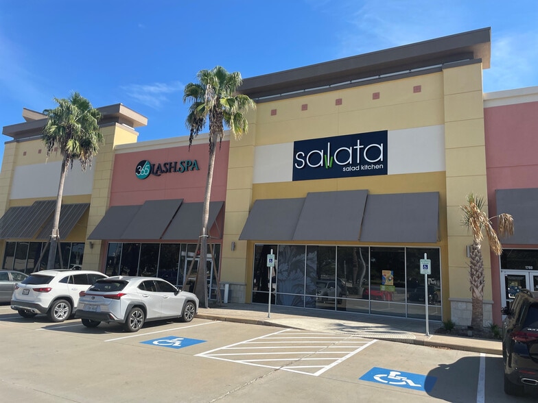 1800-1820 Nasa Rd 1, Houston, TX for lease - Building Photo - Image 3 of 16