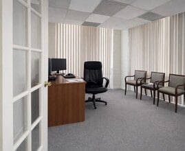 3100 Mill St, Reno, NV à louer Photo intérieure- Image 1 de 3