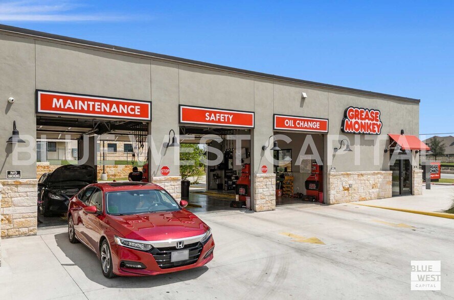 2513 Fm 1103, Cibolo, TX à vendre - Photo du bâtiment - Image 2 de 7