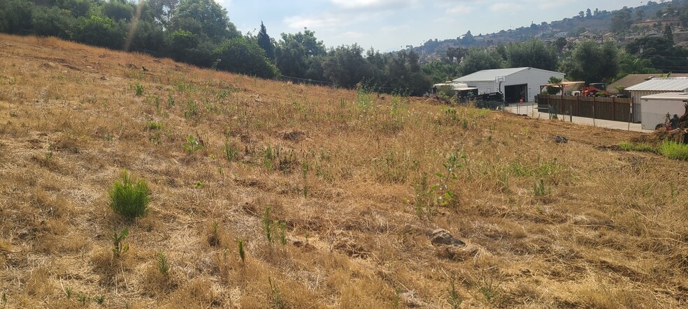3572 Helix Street Vacant Lot, Spring Valley, CA à vendre - Photo du bâtiment - Image 2 de 6