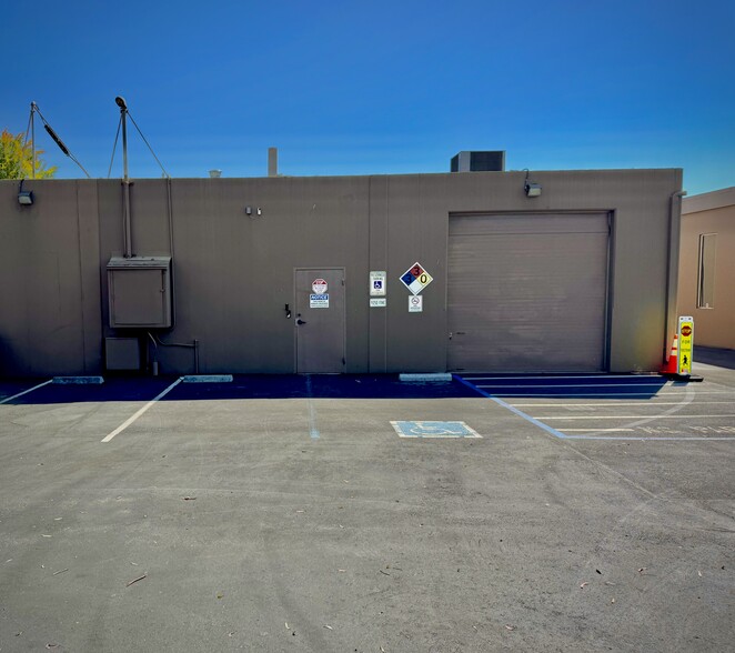 797 San Antonio Rd, Palo Alto, CA for lease - Building Photo - Image 3 of 14