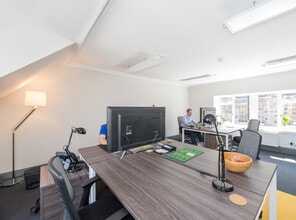 21 Young St, Edinburgh for lease Interior Photo- Image 2 of 3