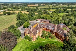 Plus de détails pour Furzehill, Wimborne - Bureau à vendre