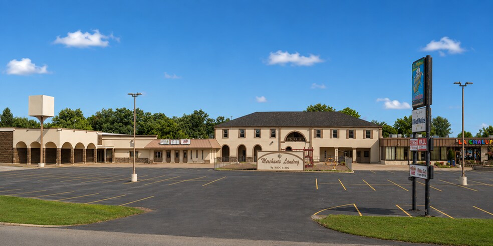 6204 N Summit St, Toledo, OH à louer - Photo du bâtiment - Image 1 de 20
