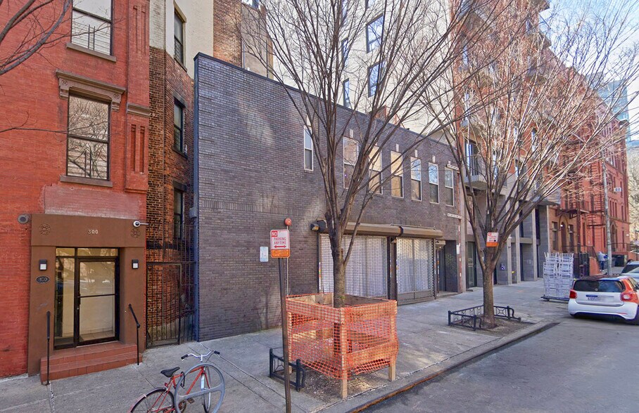 304 W 133rd St, New York, NY à vendre - Photo du bâtiment - Image 2 de 8