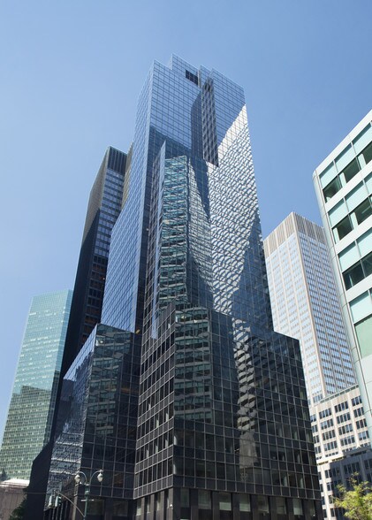 600 Lexington Ave, New York, NY à louer - Photo du bâtiment - Image 1 de 7