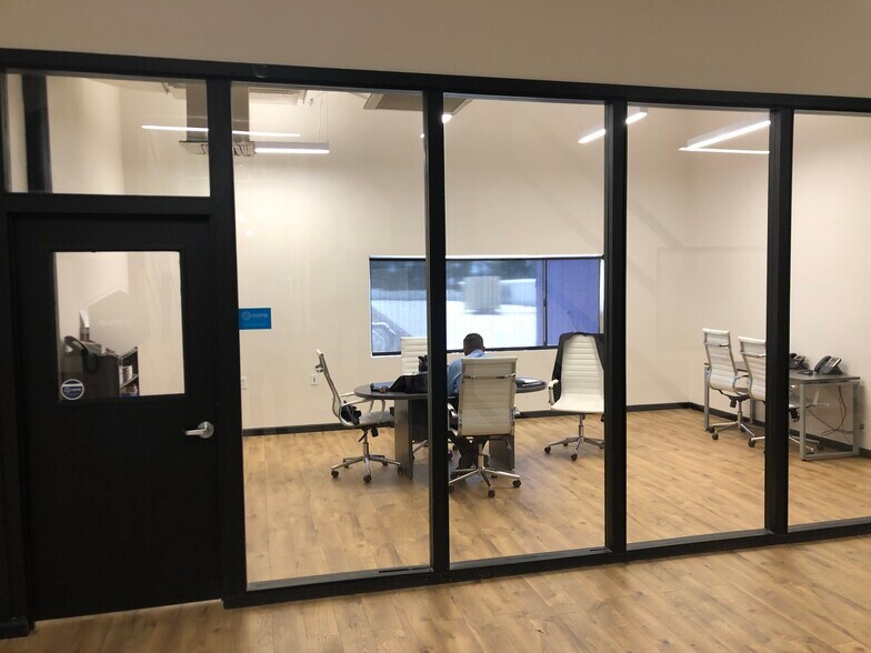 2600 Cesar Chavez Blvd, Fresno, CA à louer - Photo intérieure - Image 3 de 12