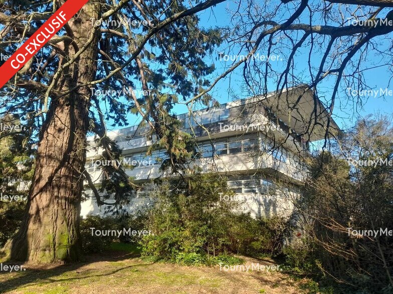 Office in Rennes for lease - Building Photo - Image 2 of 5