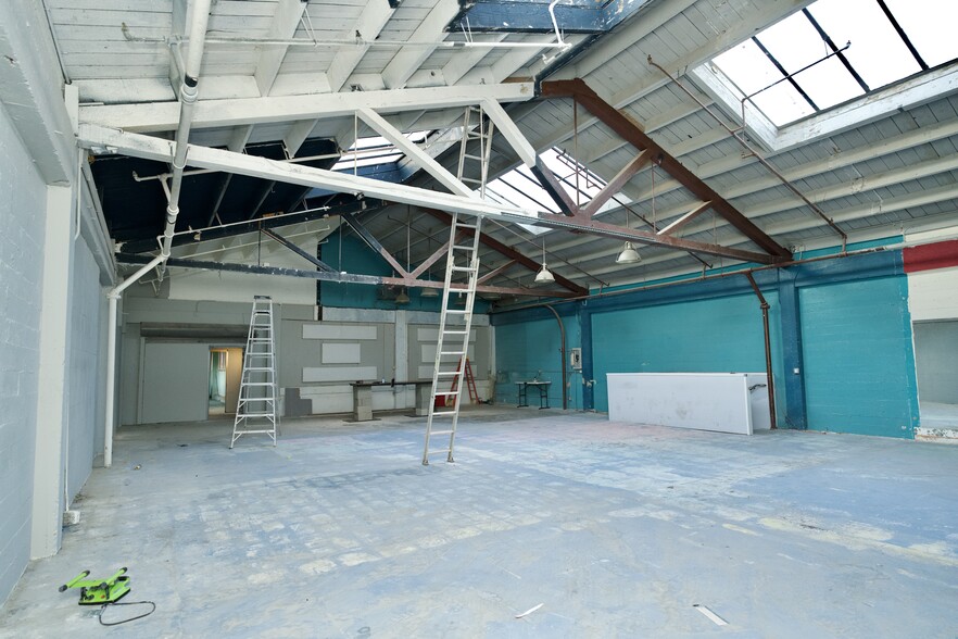 19 Heron St, San Francisco, CA for lease - Building Photo - Image 2 of 30