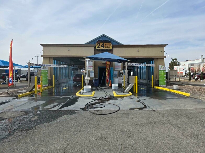 7411 Remcon Cir, El Paso, TX for sale - Building Photo - Image 3 of 6