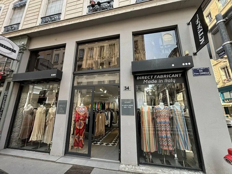 Retail in Lyon for lease - Building Photo - Image 2 of 5