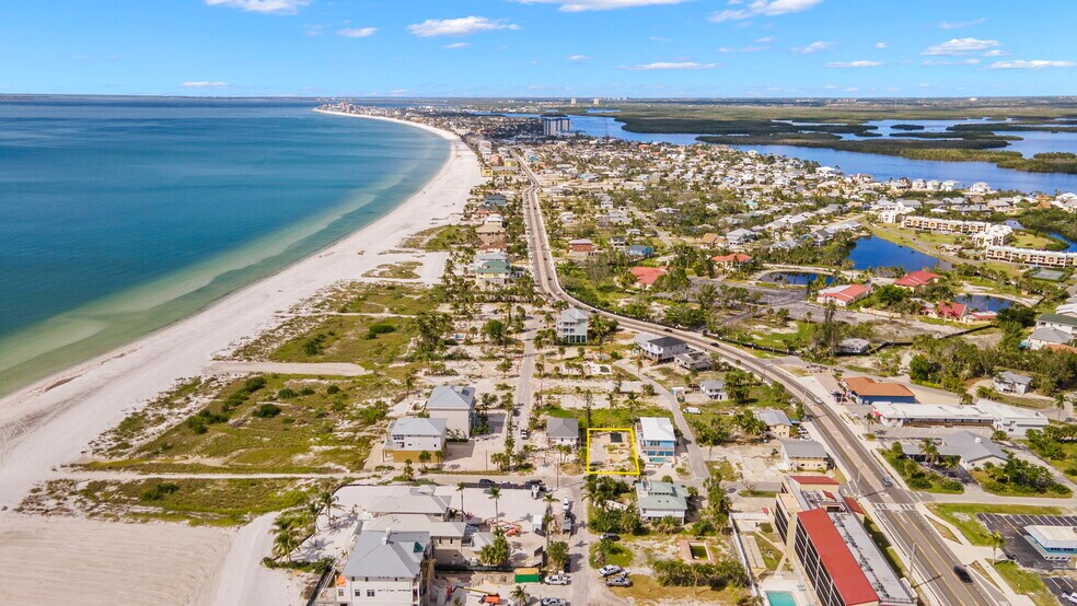 61 Flamingo St, Fort Myers, FL à vendre - Photo du bâtiment - Image 2 de 6