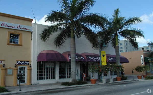 1828 Harrison St, Hollywood, FL for sale Primary Photo- Image 1 of 3