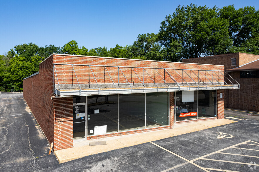 469-471 N Kirkwood Rd, Saint Louis, MO for lease - Building Photo - Image 1 of 4