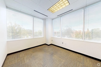 4000 Faber Place Dr, North Charleston, SC for lease Interior Photo- Image 2 of 14