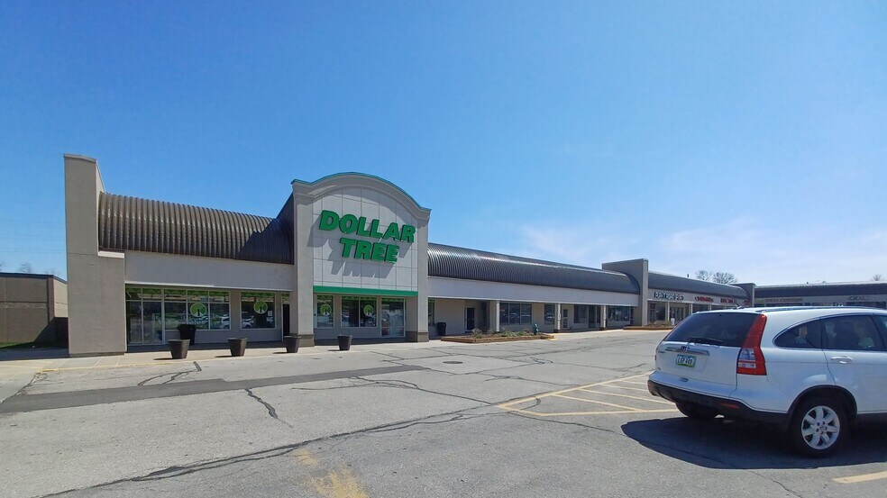 3611 1st Ave SE, Cedar Rapids, IA à louer - Photo du bâtiment - Image 2 de 10