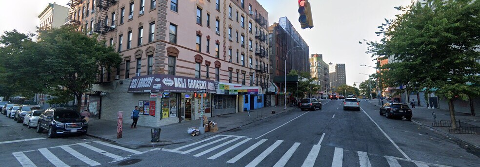 260 Brook Ave, Bronx, NY à louer - Photo du bâtiment - Image 2 de 2