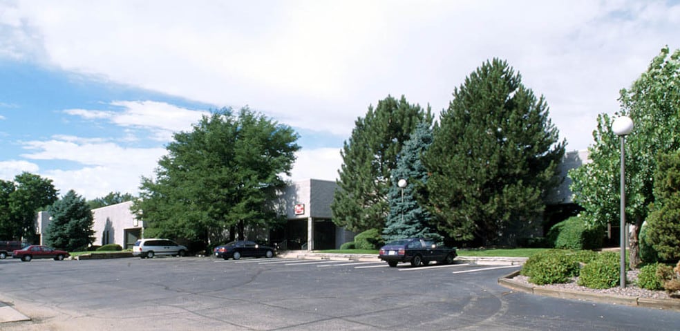7700 E Iliff Ave, Denver, CO à louer - Photo du bâtiment - Image 2 de 2