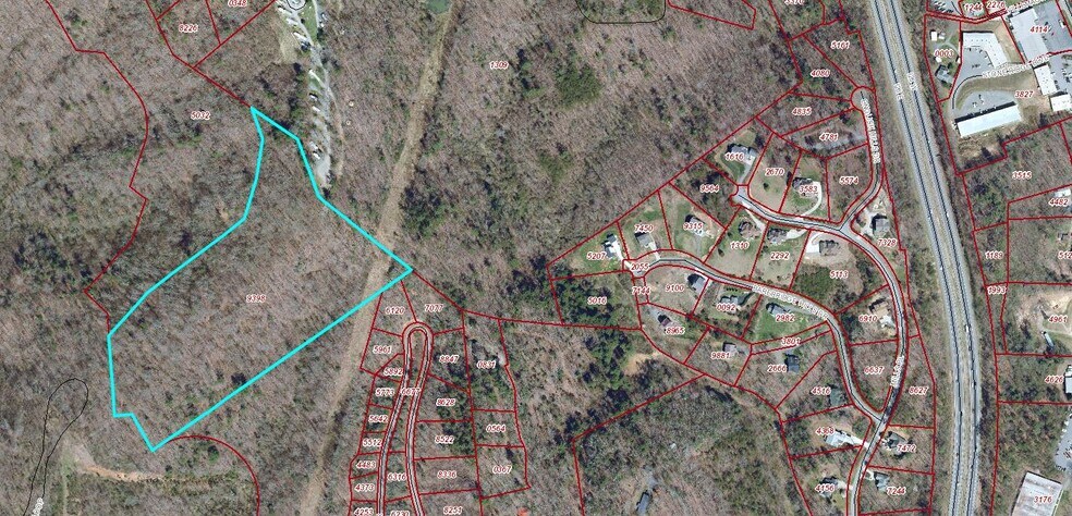 99999 Goodman -1, Asheville, NC à vendre - Photo du bâtiment - Image 2 de 2