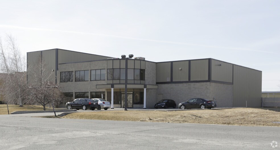 201 Av Liberté, Candiac, QC à vendre - Photo principale - Image 1 de 2