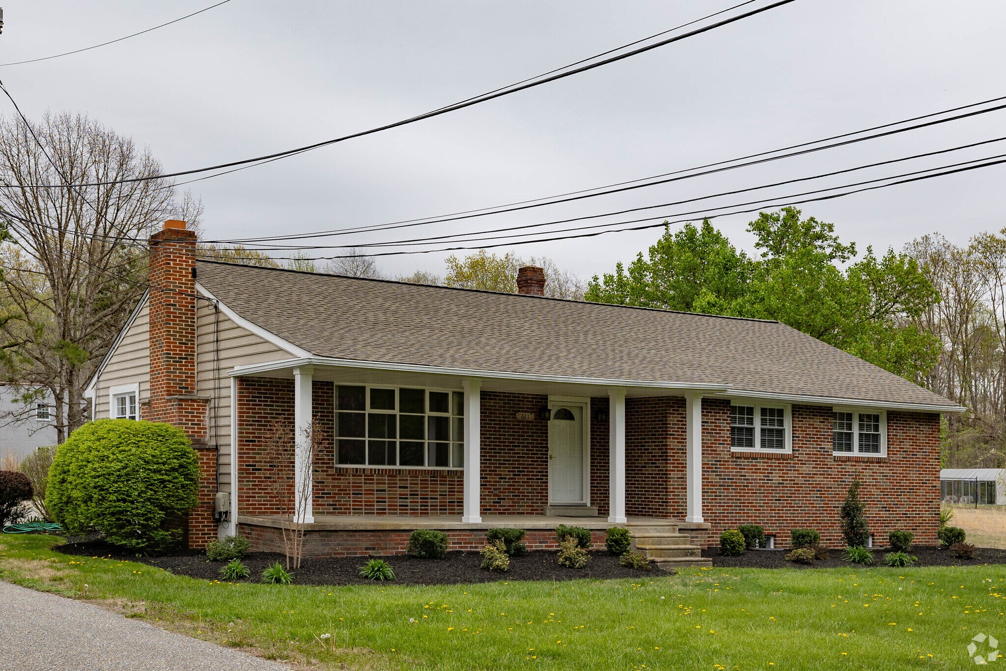 611 Fries Mill Rd, Williamstown, NJ for sale Primary Photo- Image 1 of 2