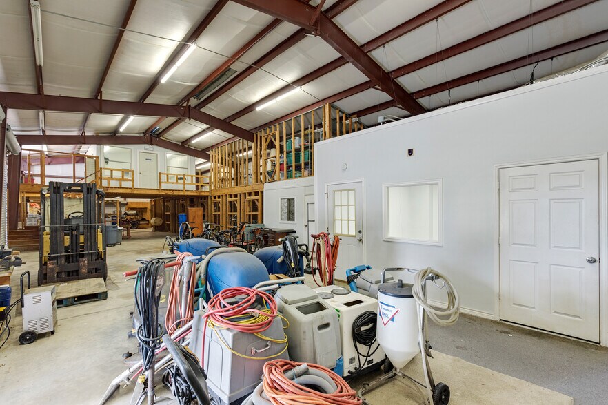 11321 Neeshaw Dr, Houston, TX à vendre - Photo intérieure - Image 3 de 10