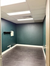 140-152 New Canterbury Rd, Petersham à louer Photo intérieure- Image 2 de 4