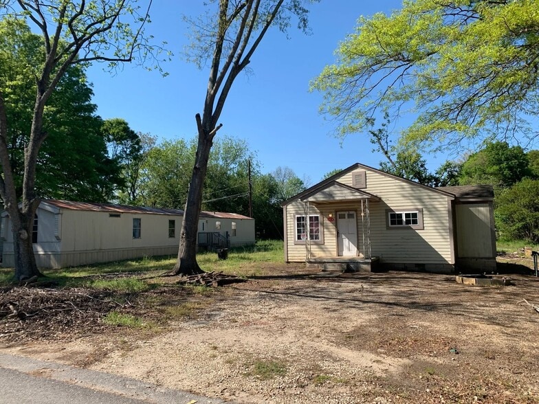 308-311B Drake Cir, Anderson, SC for sale - Building Photo - Image 3 of 11