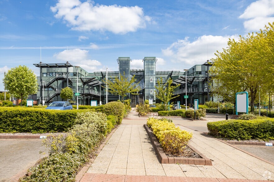 Rocky Ln, Birmingham à louer - Photo du bâtiment - Image 2 de 4