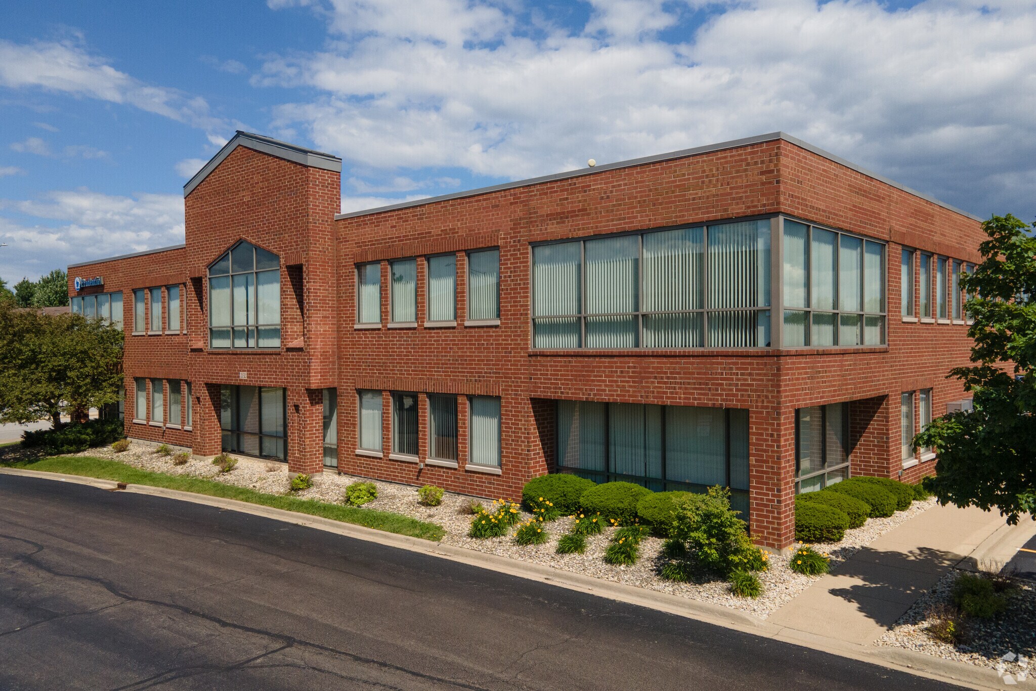 2132 Deep Water Ln, Naperville, IL à vendre Photo principale- Image 1 de 1