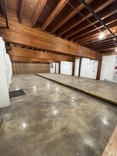 2828 Cherry Ave NE, Salem, OR for lease Interior Photo- Image 1 of 3
