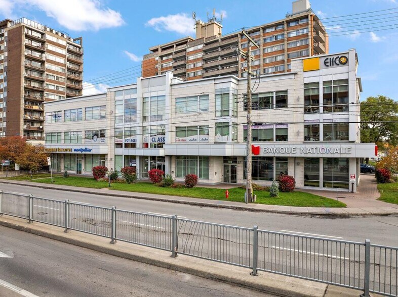 150 Boul De La Côte-Vertu, Saint-Laurent, QC for lease - Primary Photo - Image 1 of 5