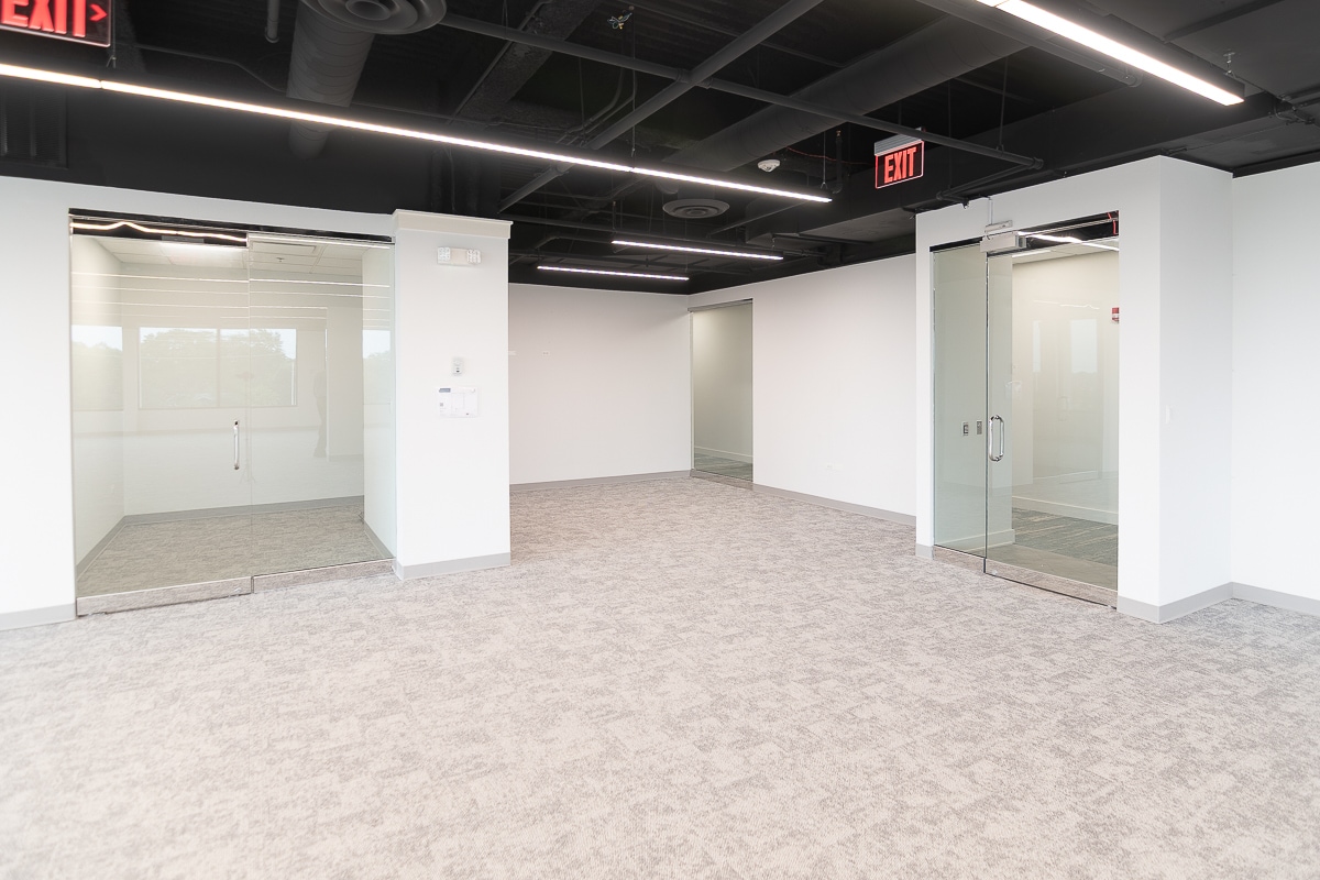 1834 Walden Office Sq, Schaumburg, IL for lease Interior Photo- Image 1 of 7