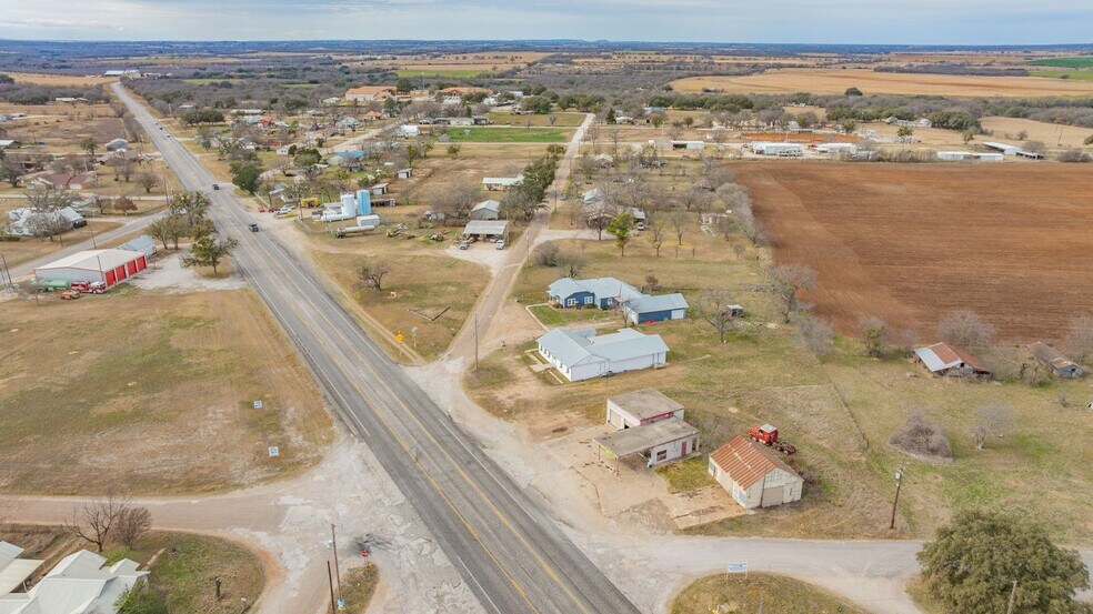 100 Commerce st, Gustine, TX à vendre - Photo du bâtiment - Image 3 de 21