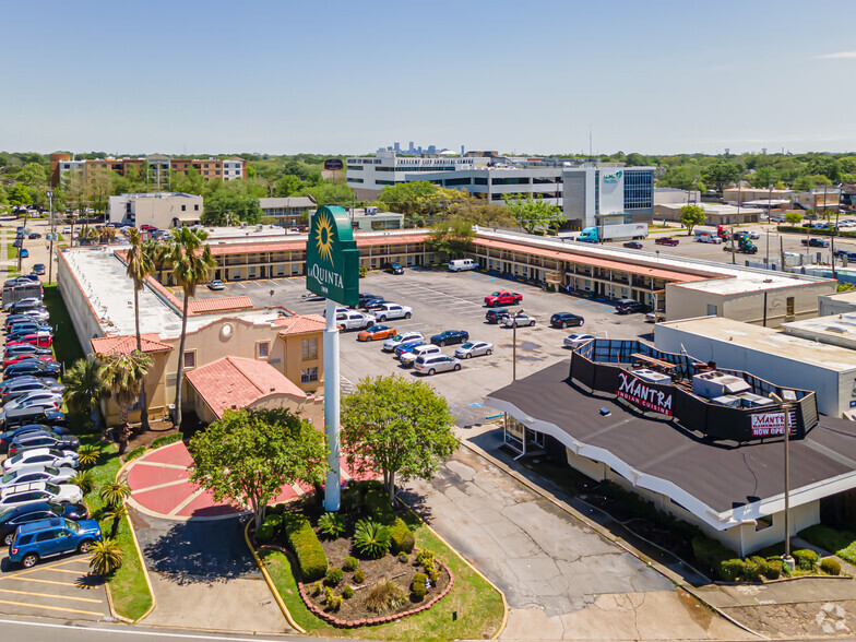 3100 I-10 Service Rd, Metairie, LA à vendre - Photo principale - Image 1 de 1