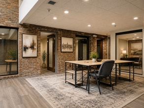 101 N 7th St, Louisville, KY for lease Interior Photo- Image 2 of 6