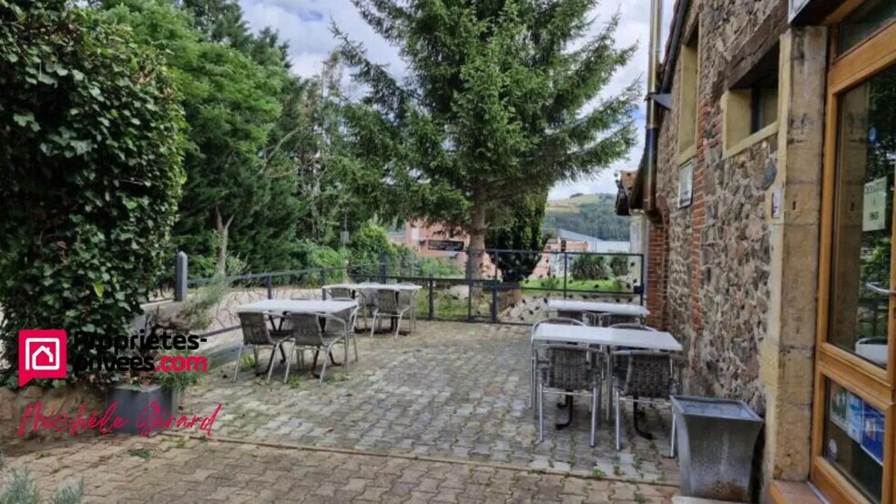 Local d'activités dans Roanne à vendre - Photo du bâtiment - Image 2 de 4