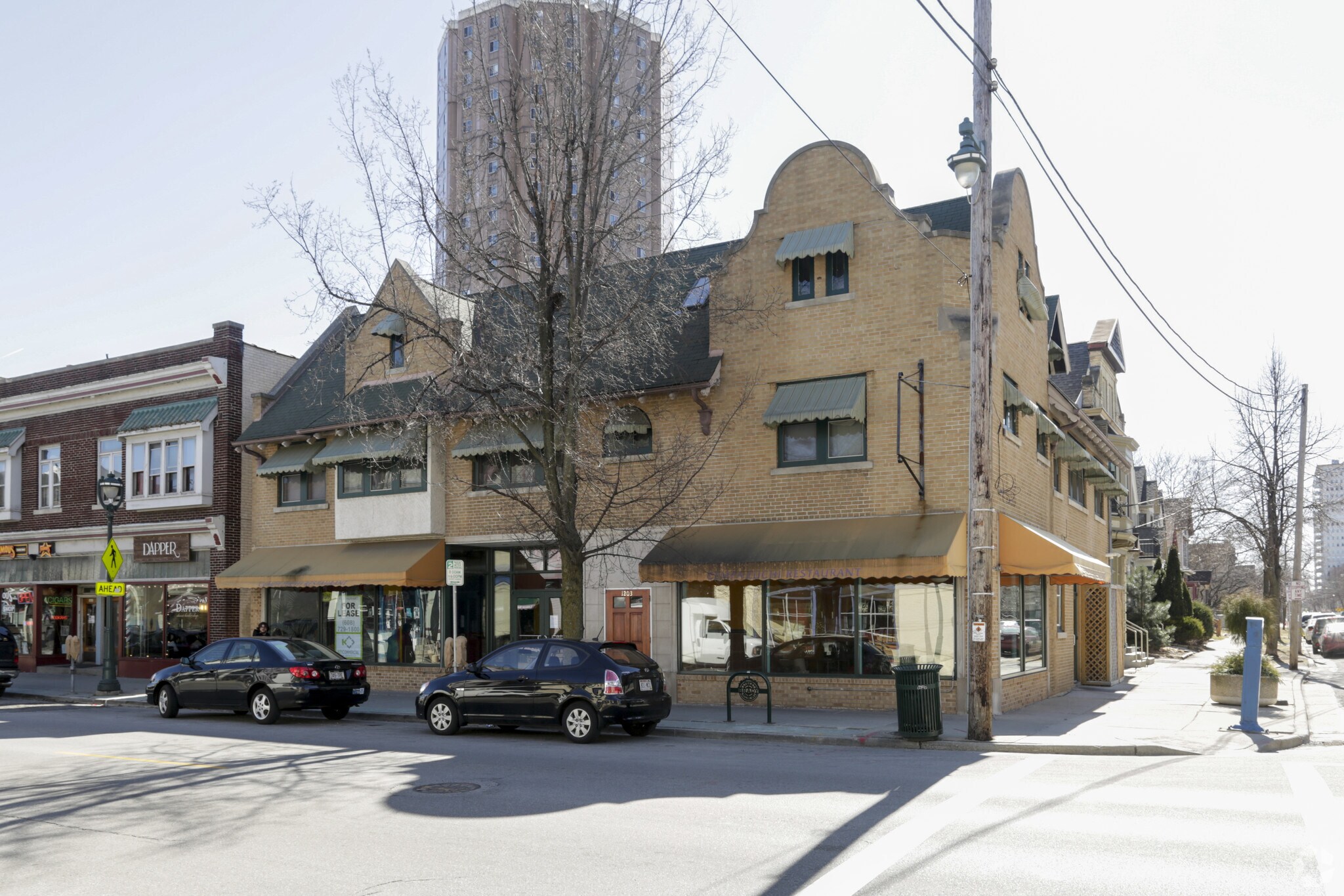 1201-1205 E Brady St, Milwaukee, WI for lease Primary Photo- Image 1 of 5